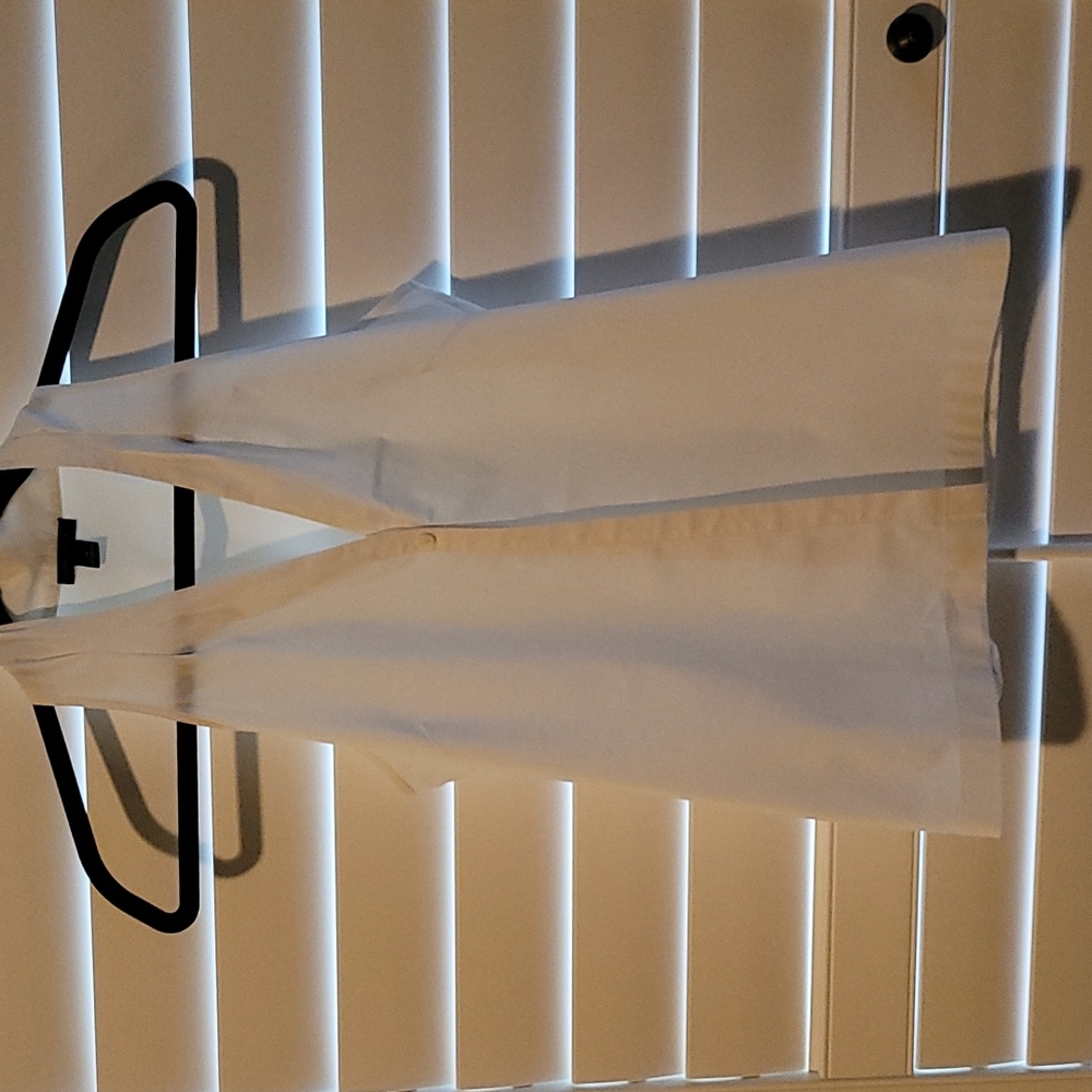 Ann Taylor sleeveless blouse